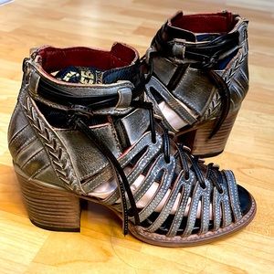 Freebird by Steven Wazee